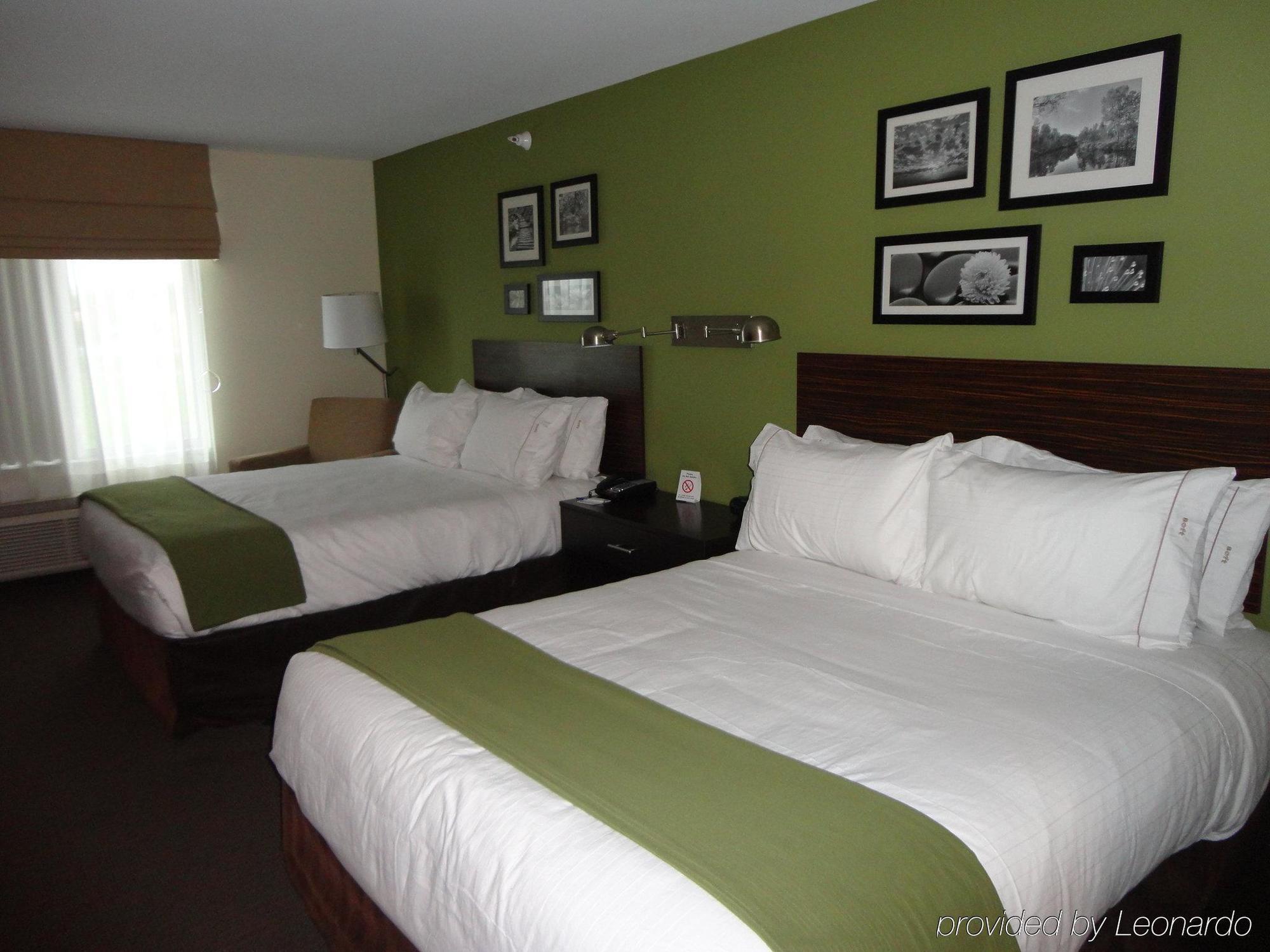Holiday Inn Express Hotel & Suites Rogers By Ihg Exterior foto